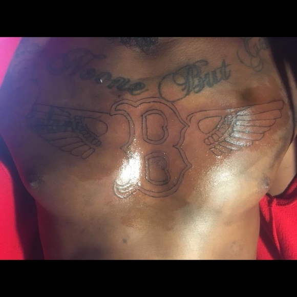 Tattoos - Picture 12 of 16